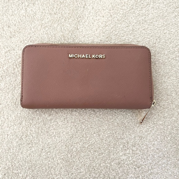 Michael Kors Handbags - MICHAEL KORS WALLET